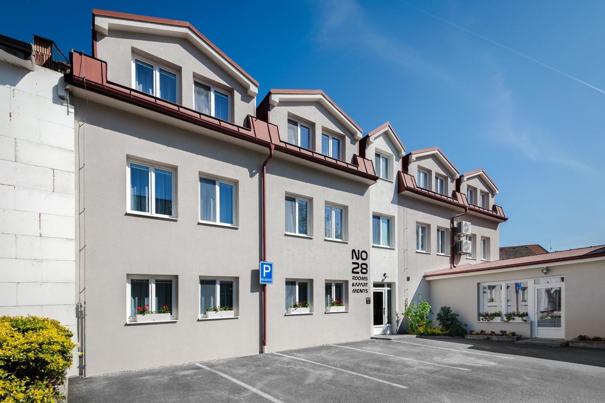 No 28 Rooms & Apartments Kutna Hora Exterior photo